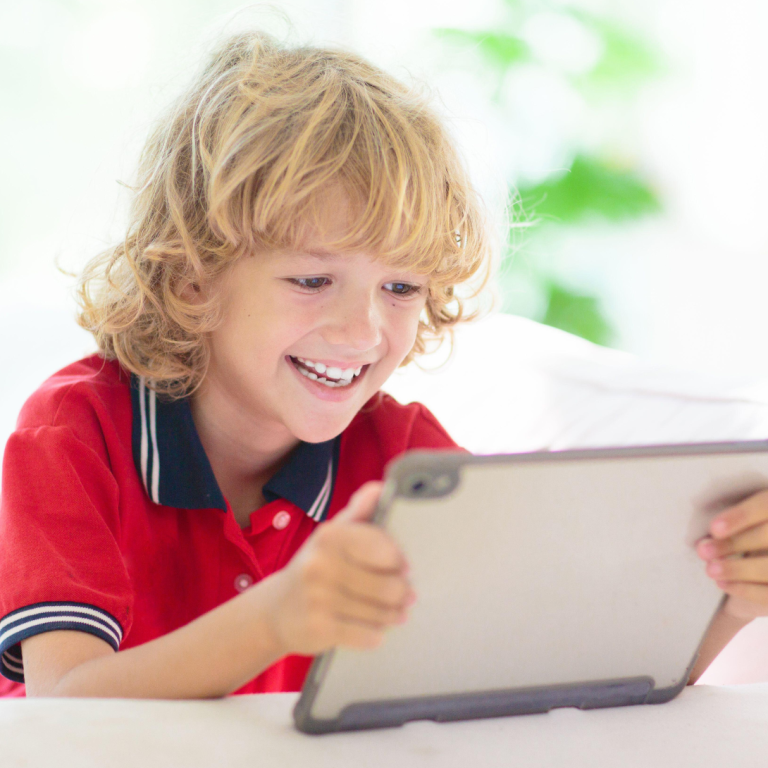 DCC - grafikavizuály na web